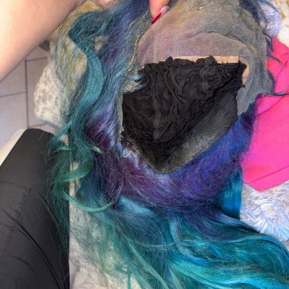 Wig - Picture 5 of 5